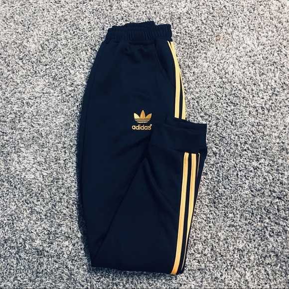 Addidas pants - Picture 1 of 2